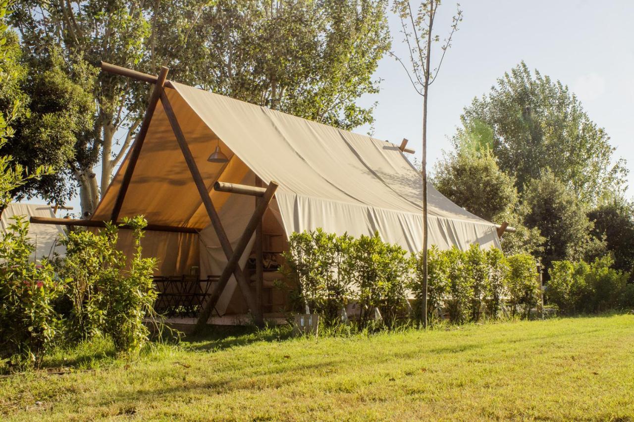 Bnatural Glamping Naturista/Nudista باراتي المظهر الخارجي الصورة